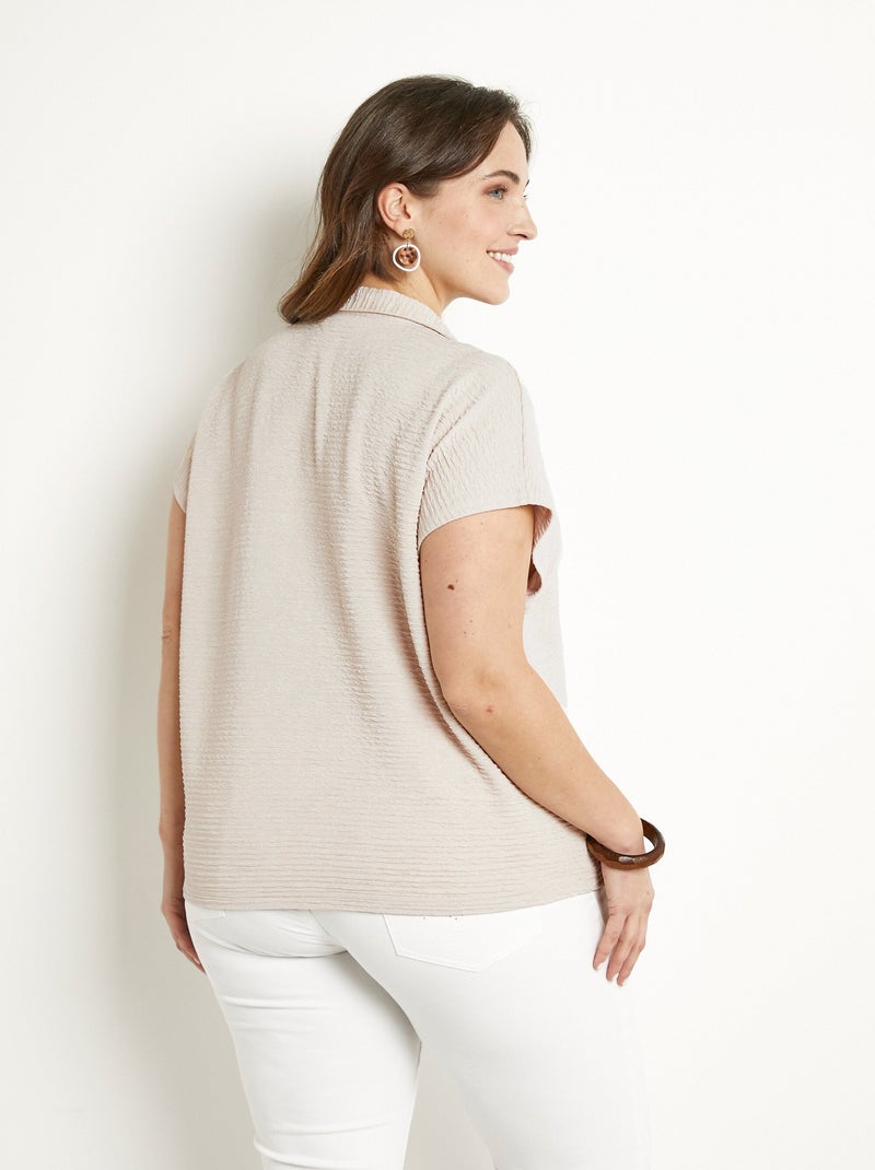 T-shirt col chemise uni manches courtes Beige sable - Kiabi