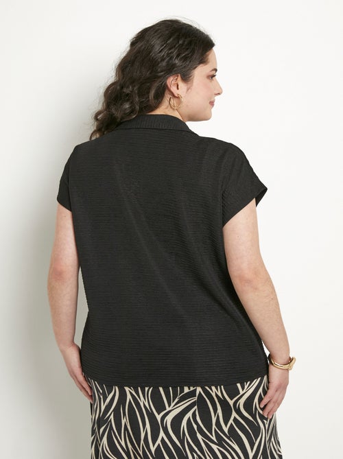 T-shirt col chemise uni manches courtes - Kiabi