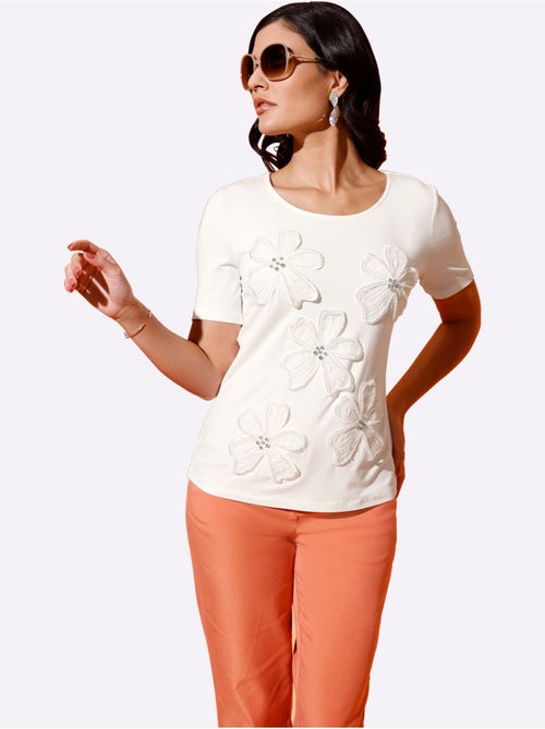 T shirt col rond à manches courtes viscose avec broderie florale - Taille standard - Helline - Kiabi