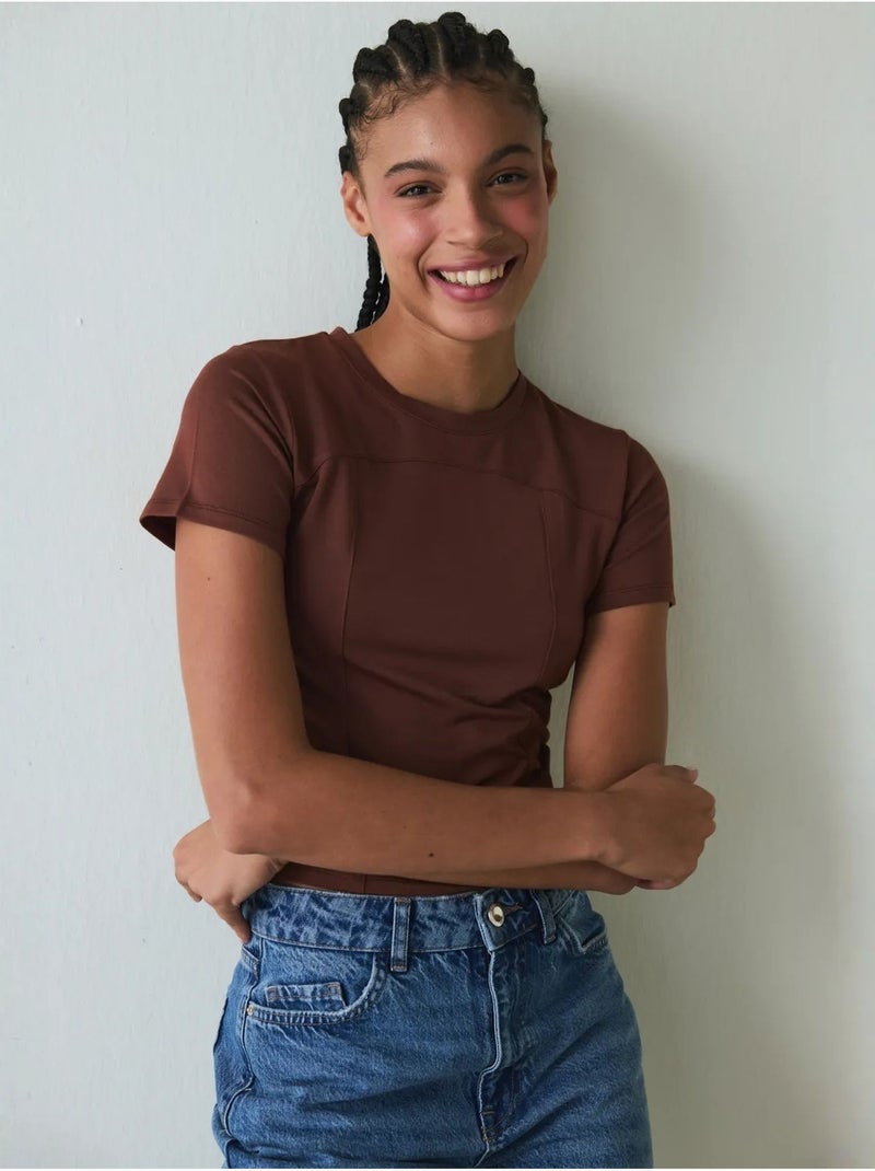 T-shirt col rond, manches courtes, coupe slim en modal penti Marron - Kiabi