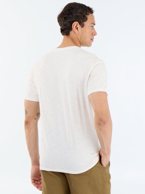 T-shirt col rond pour homme uni à manches courtes - Kiabi T-shirt col rond pour homme uni à manches courtes - Kiabi
