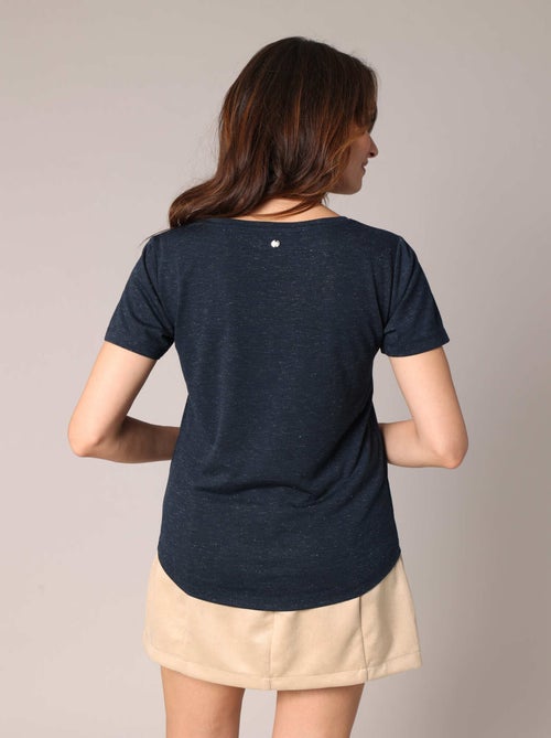 T-shirt col V avec cœur brodé 'Deeluxe' - Kiabi