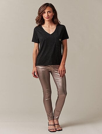 T-shirt col V avec détail coeur 'Deeluxe'