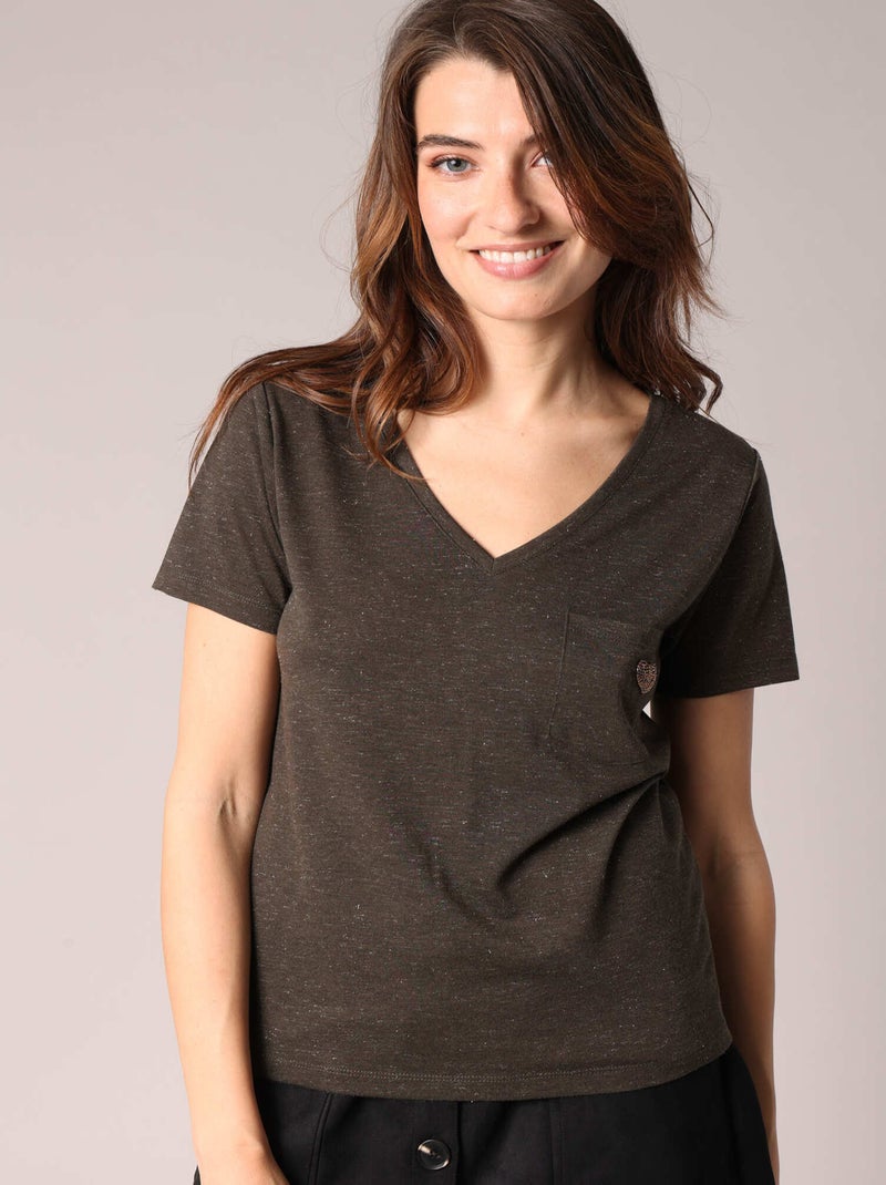 T-shirt col V cœur brodé 'Deeluxe' Vert bouteille - Kiabi