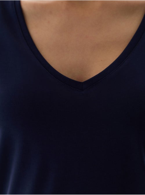 T-shirt col v en modal penti - Kiabi T-shirt col v en modal penti - Kiabi