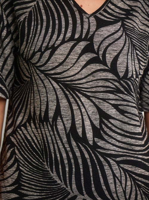 T-shirt col V maille imprimé animalier - Kiabi