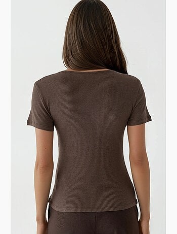 T-shirt col v manches courtes détail dentelle busem