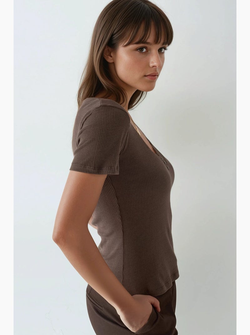 T-shirt col v manches courtes détail dentelle busem Marron clair - Kiabi