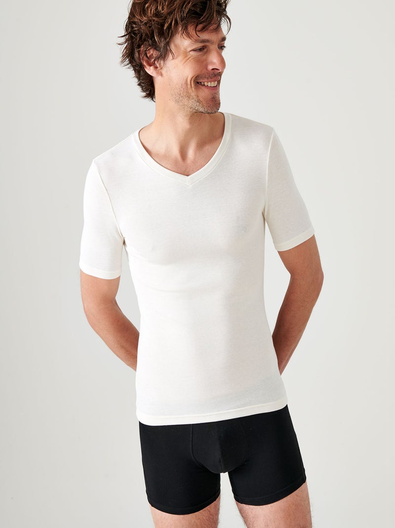 T-shirt col V manches courtes fine côte Thermolactyl Sensitive - Damart Ecru - Kiabi