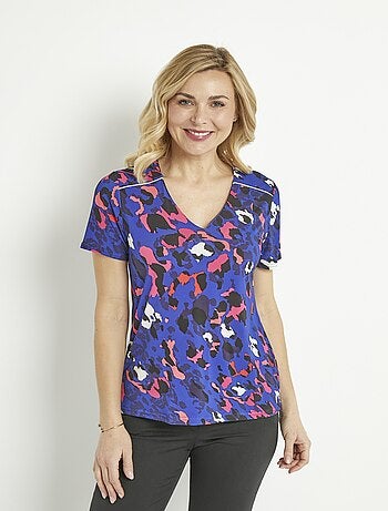 T-shirt col V manches courtes motif léopard