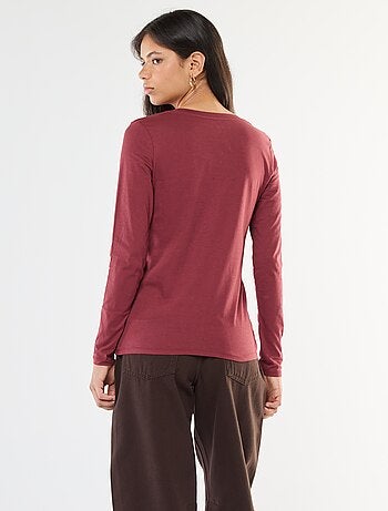 T-shirt col V