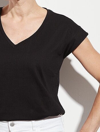 T-shirt col V sans manches maille coton