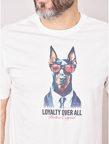 T-shirt confort homme en 100% coton imprimé chien lunettes 'deeluxe'