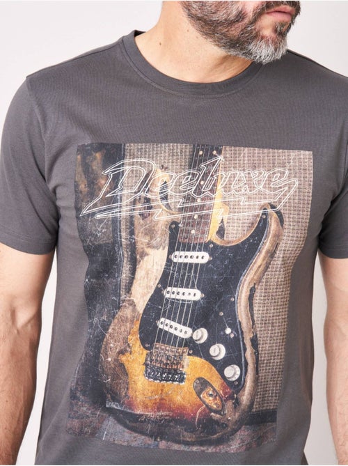T-shirt confort homme en 100% coton imprimé guitare 'Deeluxe' - Kiabi