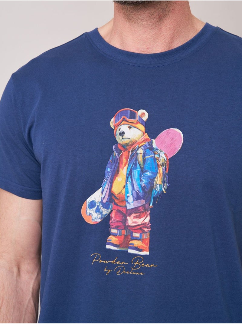 T-shirt confort homme en 100% coton imprimé ourson snowboard 'Deeluxe' Bleu marine - Kiabi