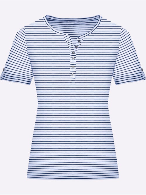 T-shirt confortable à rayures avec col rond et petit V - Taille standard - Moda Vilona - Kiabi T-shirt confortable à rayures avec col rond et petit V - Taille standard - Moda Vilona - Kiabi