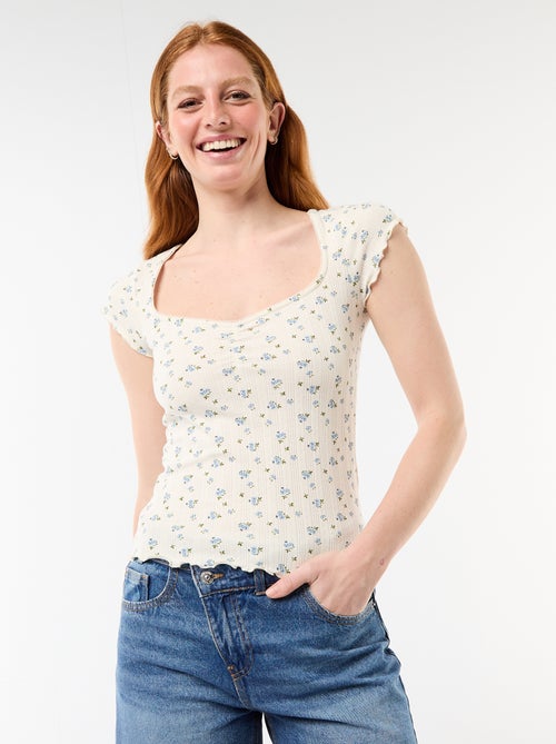 T-shirt côtelé à manches courtes avec manches volantées - Kiabi