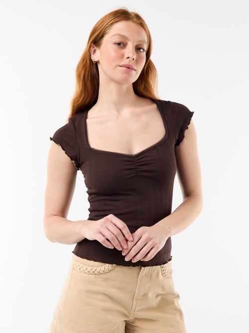 T-shirt côtelé à manches courtes avec manches volantées - Kiabi