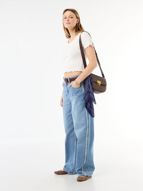 T-shirt côtelé à manches courtes avec volants - Kiabi