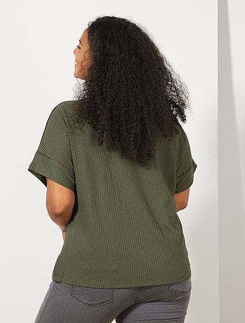 T-shirt côtelé avec boutons - Kiabi