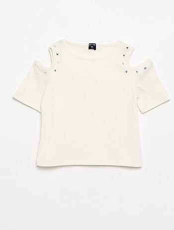 T-shirt côtelé avec clous et épaules nues