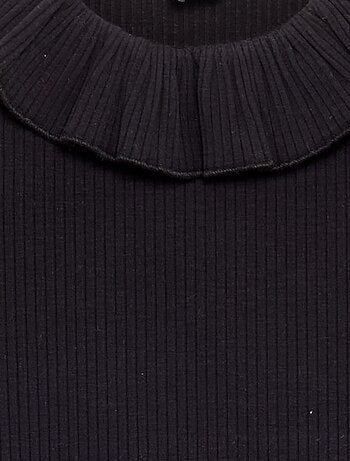 T-shirt côtelé avec collerette