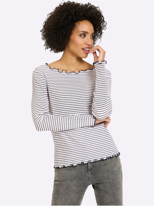 T-shirt côtelé motif à rayures tendance - taille standard - helline - Kiabi T-shirt côtelé motif à rayures tendance - taille standard - helline - Kiabi
