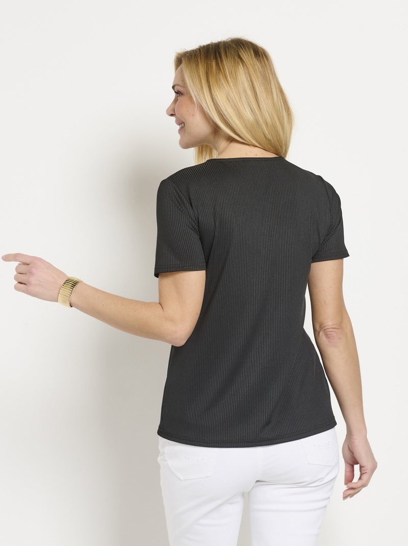 T-shirt côtelé uni droit court col V Noir - Kiabi