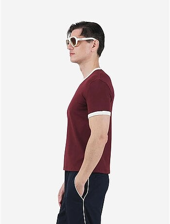 T-shirt coupe ajustée, col rond et bordure contrastée giesto