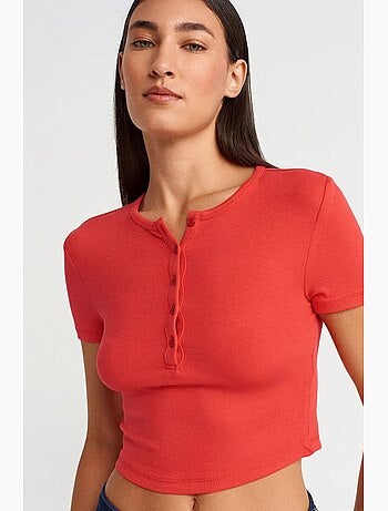 T-shirt court ajusté manches courtes boutons dilvin