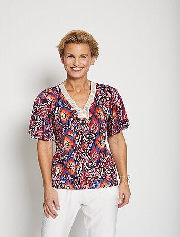 T-shirt court ample finition macramé
