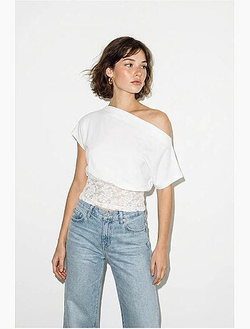 T-shirt court asymétrique dentelle manches courtes lucci