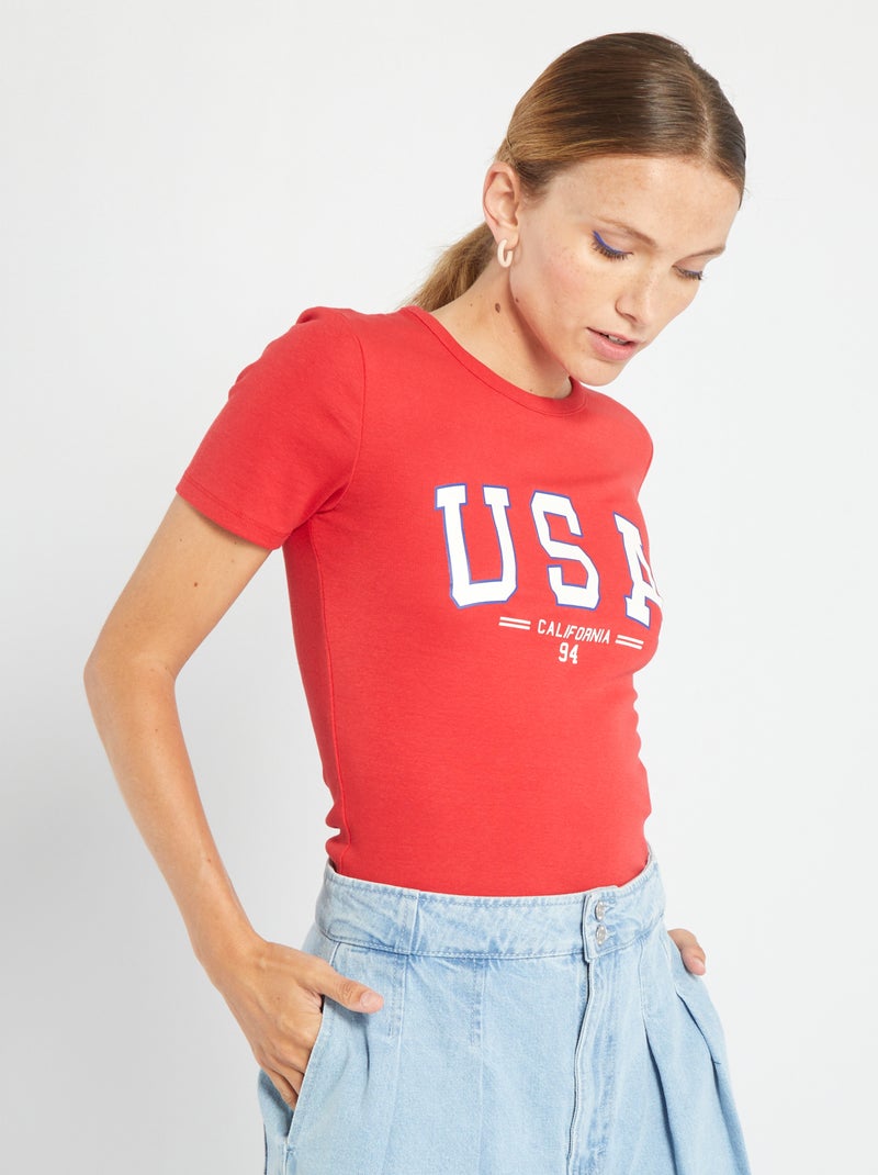 T-shirt court avec imprimé style collège Rouge - Kiabi