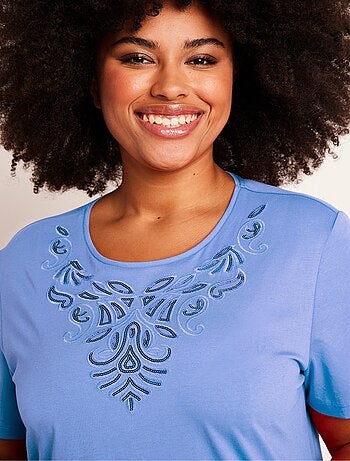 T-shirt court brodé manches courtes