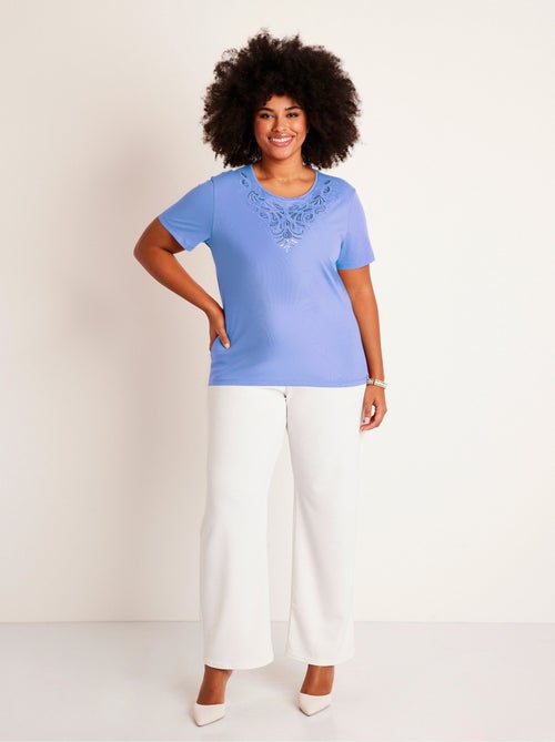 T-shirt court brodé manches courtes - Kiabi