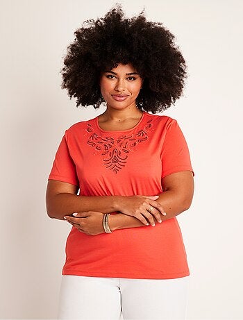 T-shirt court brodé manches courtes