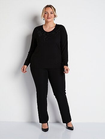 T-shirt court col rond résille brodé strass
