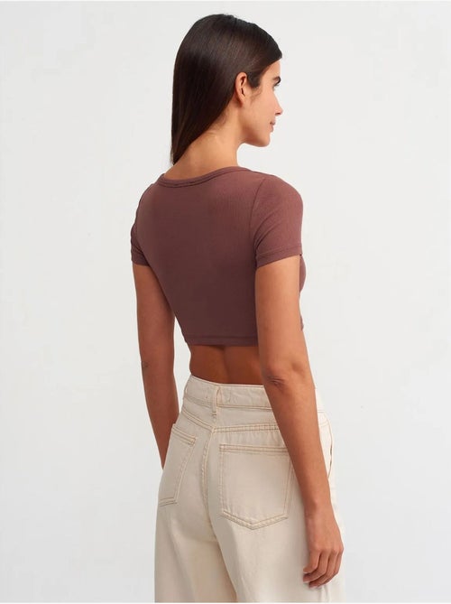 T-shirt court côtelé femme dilvin - Kiabi T-shirt court côtelé femme dilvin - Kiabi