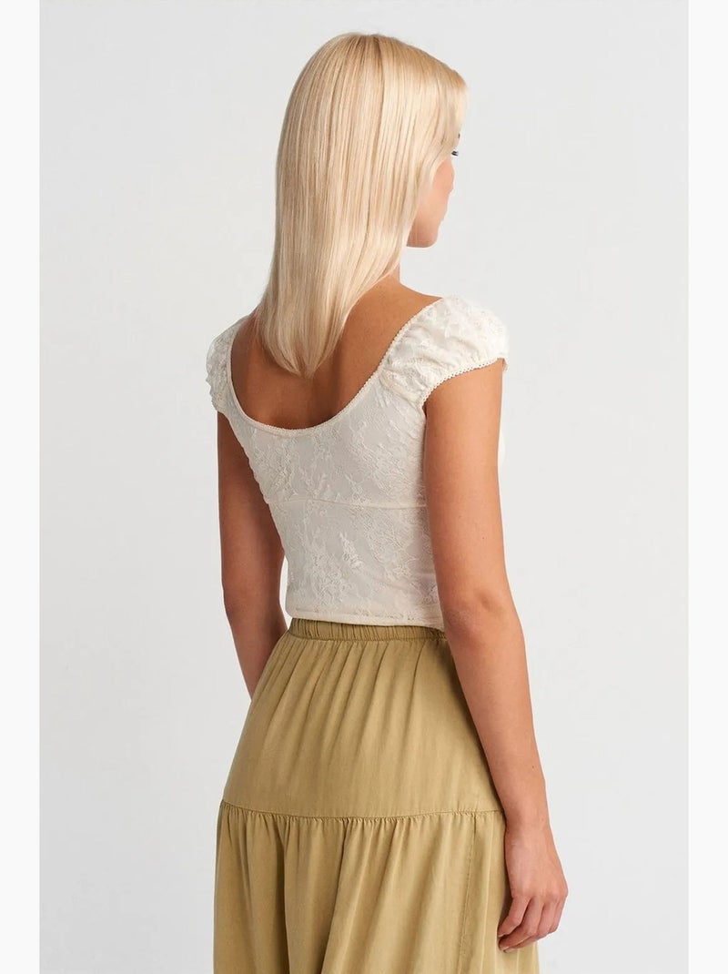 T-shirt court dentelle ajusté manches courtes dilvin Blanc cassé - Kiabi