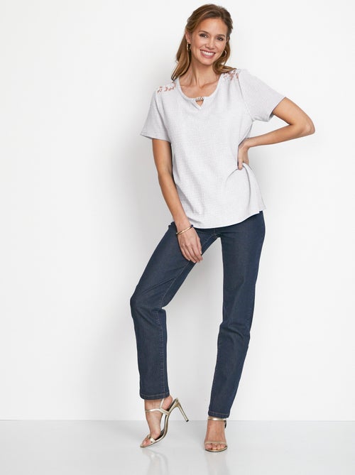 T-shirt court dentelle - Kiabi