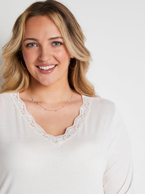 T-shirt court dentelle col V manches longues - Kiabi