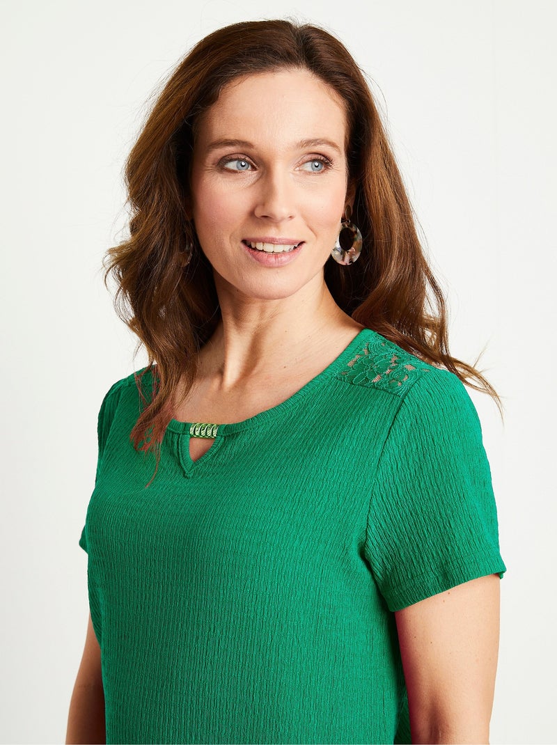 T-shirt court dentelle Vert - Kiabi