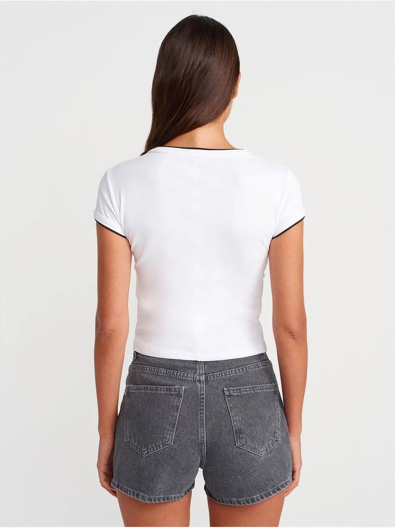 T-shirt Court En Coton, Coupe Ajustée, Femme Blanc - Kiabi