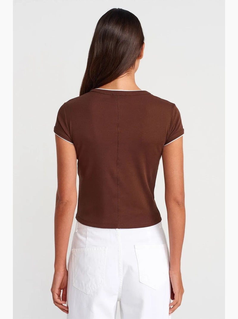T-shirt court en coton, coupe ajustée, femme dilvin Marron - Kiabi