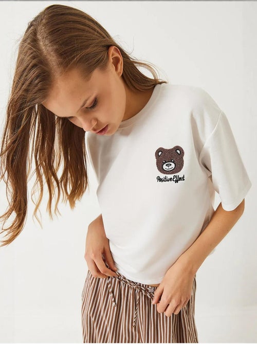 T-shirt court en jersey brodé teddy lucci - Kiabi T-shirt court en jersey brodé teddy lucci - Kiabi