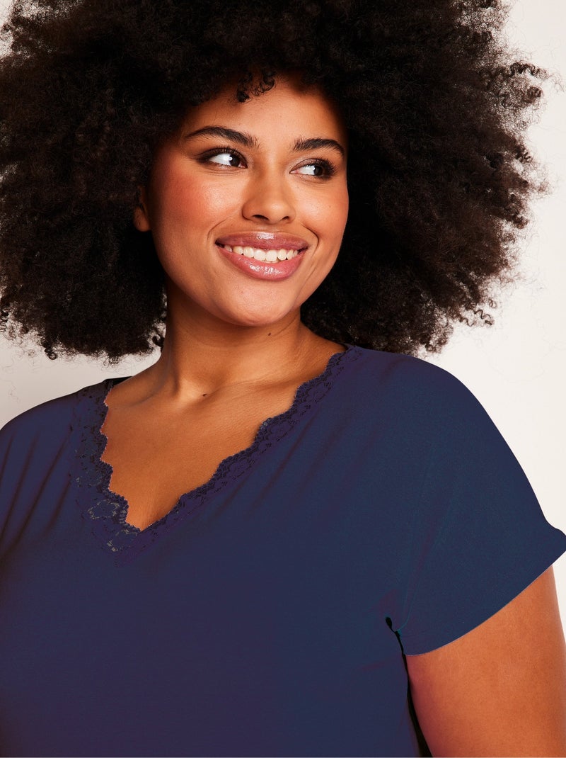 T-shirt court extensible dentelle Bleu marine - Kiabi