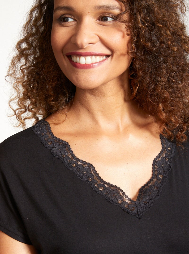 T-shirt court extensible dentelle Noir - Kiabi