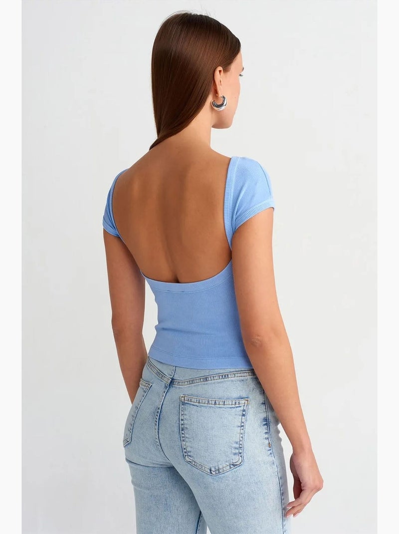 T-shirt court femme à col carré et découpe dilvin Bleu ciel - Kiabi