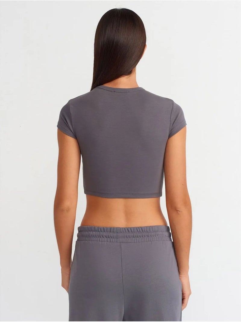 T-shirt court femme, coupe ajustée, col rond dilvin Gris foncé - Kiabi