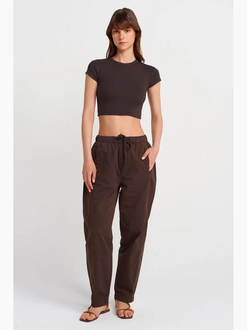 T-shirt court femme coupe ajustée col rond dilvin - Kiabi
